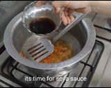 A picture of step 1 of Egg fried rice.