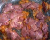 A picture of step 3 of Chilli Lime Chicken Livers.