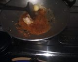 Foto langkah ke 2 dari resep Ayam dan telur balado.