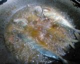 Foto langkah ke 2 dari resep Ikan Katombo Goreng.