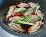 A picture of step 4 of Cola Chicken Wings.