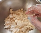 A picture of step 4 of Jim jam cookies.