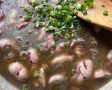 Foto langkah ke 2 dari resep Cumi Masak Hitam Daun Jeruk.