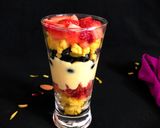 A picture of step 5 of Sandesh, Fruits & Shrikhand Parfait (Layered Dessert).