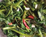 Foto langkah ke 5 dari resep Tumis kangkung simple.