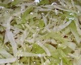 A picture of step 1 of Lettuce and cabbage salad.