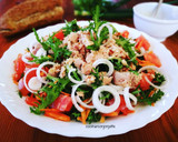 Foto del paso 4 de la receta: Ensalada de escarola con atún