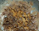 A picture of step 4 of Dates Almond Roll.