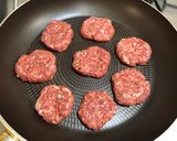 A picture of step 5 of Mini Mc Donald’s.