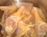 Foto del paso 1 de la receta: Pollo en salsa verde