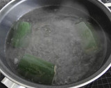 Foto del paso 4 de la receta: Troncos de calabacín rellenos de quinoa, brócoli y cerdo picado