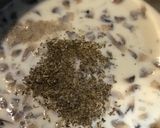 Foto langkah ke 3 dari resep Mushroom Cream Soup.