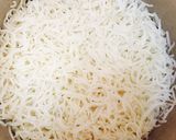 A picture of step 1 of Schezwan fried rice.