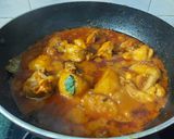 A picture of step 5 of Chicken Kosha.