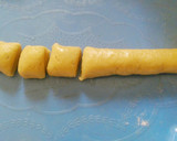 A picture of step 1 of Buttered Cin Cin.