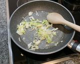 Foto del paso 1 de la receta: Filetes de ternera en salsa de camembert