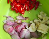 Foto langkah ke 1 dari resep Nasi Goreng Udang Bumbu Iris.