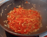 Foto del paso 2 de la receta: Relleno para tacos o fajitas: pimiento, soja texturizada y atún