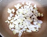 A picture of step 1 of My Quick Curried Pork 😀.