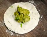 મટર આલુ ઘી પરાઠા (Matar Aloo Ghee Paratha Recipe In Gujarati) રેસીપી સ્ટેપ2ફોટો