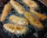Foto langkah ke 5 dari resep Molen Pisang.