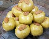 A picture of step 3 of Besan  laddo.