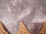 بريوات باللوز