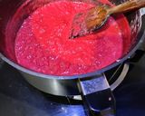A picture of step 2 of Beetroot, Carrot Halwa.