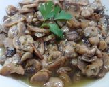 Foto del paso 3 de la receta Xampinyons amb picada i vi blanc