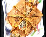 A picture of step 3 of Aloo Paratha Soyachunk Paneer Sandwich.