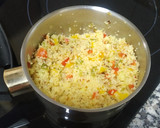 Foto del paso 4 de la receta: Cuscús con verduras y huevo poché