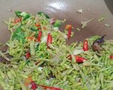 Foto langkah ke 2 dari resep Tumis bunga pepaya teri. Khas Manado 💚.
