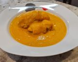 Foto del paso 9 de la receta: Rollitos de pollo en salsa de pimientos, zanahorias y queso crema