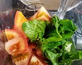 Foto del paso 2 de la receta: JUGO (zumo) de 🍅Tomate y Guasca...!🌿
