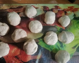 A picture of step 3 of Pooris.