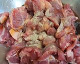 รูปขั้นตอนการทำที่ 1 ของ สันคอหมูแดดเดียว (ใช้เตาอบ)