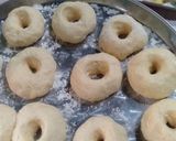 Foto langkah ke 6 dari resep Donat Kentang.