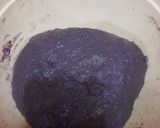 Foto langkah ke 4 dari resep Taro Cinnamon Roll.