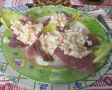 Foto del paso 3 de la receta: Rollos de lechuga con atún ahumado y surimi