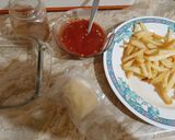 A picture of step 1 of Pizza fries.