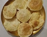 লুচি (luchi recipe in Bengali) রেসিপির ধাপ 4 ছবি