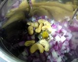 A picture of step 3 of Methi Matar Malai.