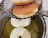 Foto langkah ke 5 dari resep Donat tanpa kentang ala Tasyi Athasyia🍩.