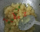 A picture of step 4 of سوجی کا حلوہ.