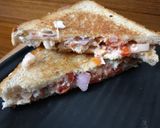 A picture of step 4 of Thousand Island Sandwich.