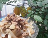 Hình bước làm 2 của món Bò xào hành tây