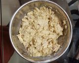 A picture of step 4 of Badam pista Rava cake.