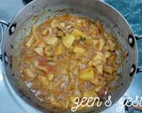 A picture of step 3 of Khopra Masala Aloo or Potatoes with Dry Coconut.