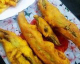 A picture of step 3 of Mix veg pokoray.