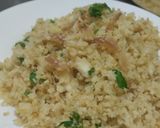 Foto del paso 5 de la receta: Coliarroz🍚con tocineta🥓, ajo🧄 y perejil🥡🍱🍛